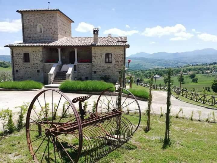 Agriturismo Torre Gialluise Gesualdo Ngoại thất bức ảnh